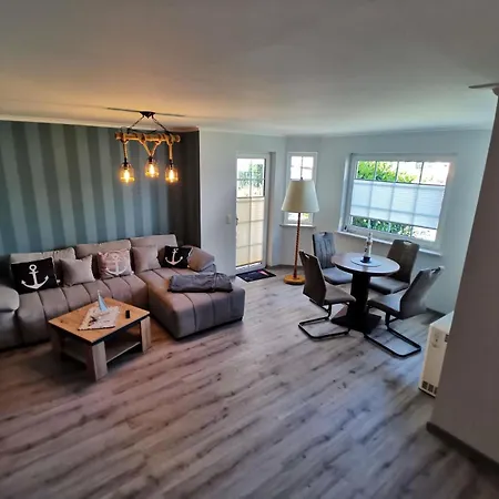 Seemann- Strandnah Und Hundefreundlich Mit Sicherem Garten Dom wakacyjny Zingst